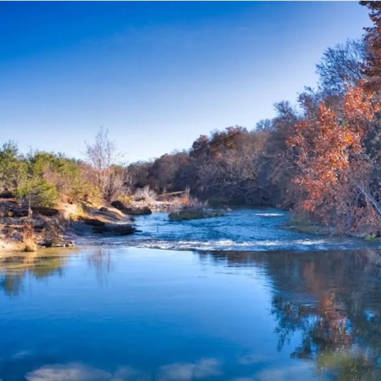 CORONA FALLS RANCH